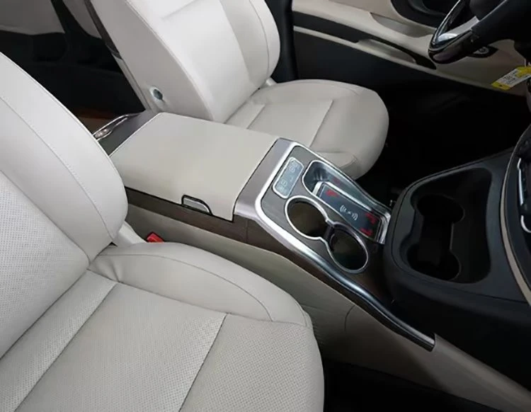Mercedes-Benz luxury armrest 1