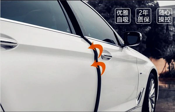 Front passenger self-priming door lock