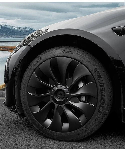 Tesla y 3 hubcap real shot 1