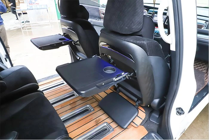 Odyssey Elysion multifunctional back seat table installation effect