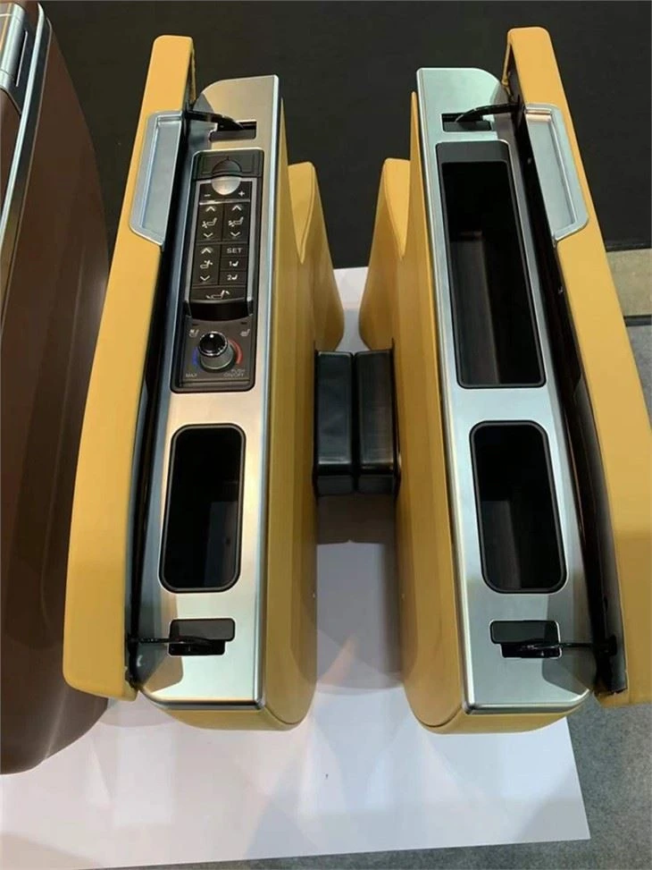 seat side panel