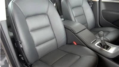 Pa ddeunydd sy'n dda ar gyfer clustog sedd car?
