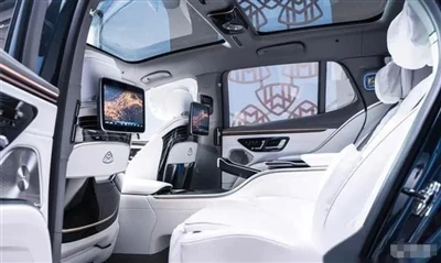 Mercedes-Benz: Mae Maybach EQS SUV Ar Y Farchnad!