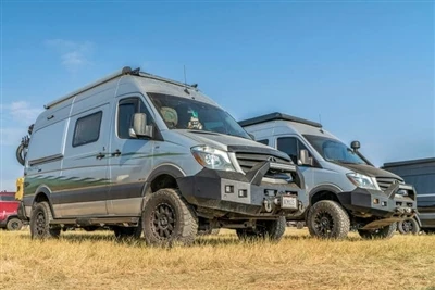Beth sy'n anghywir â'r Mercedes-Benz Sprinter